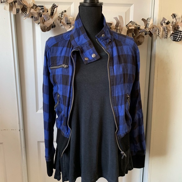 Forever 21 Jackets & Blazers - Forever21 motto jacket